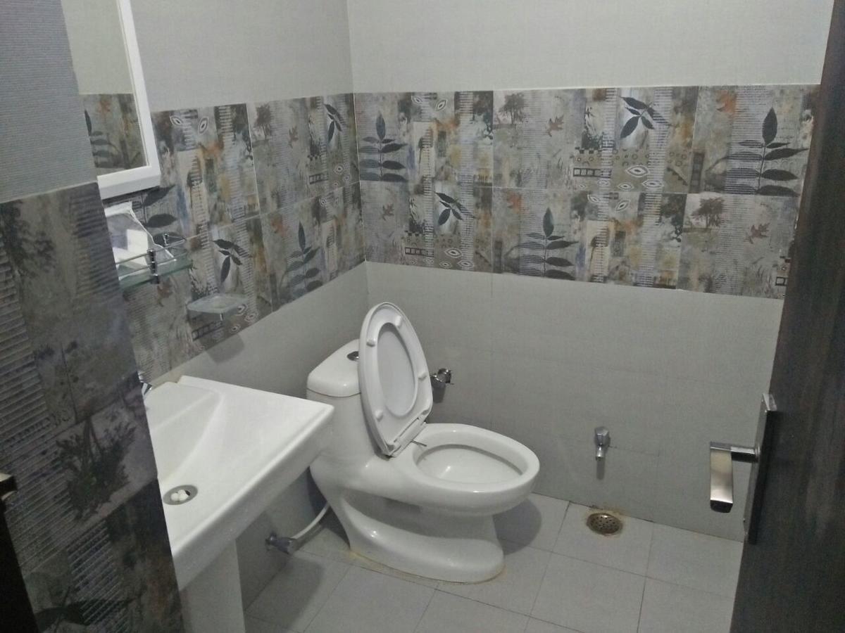 Oyo 11877 Royal Residency Hotel New Tehri Eksteriør billede