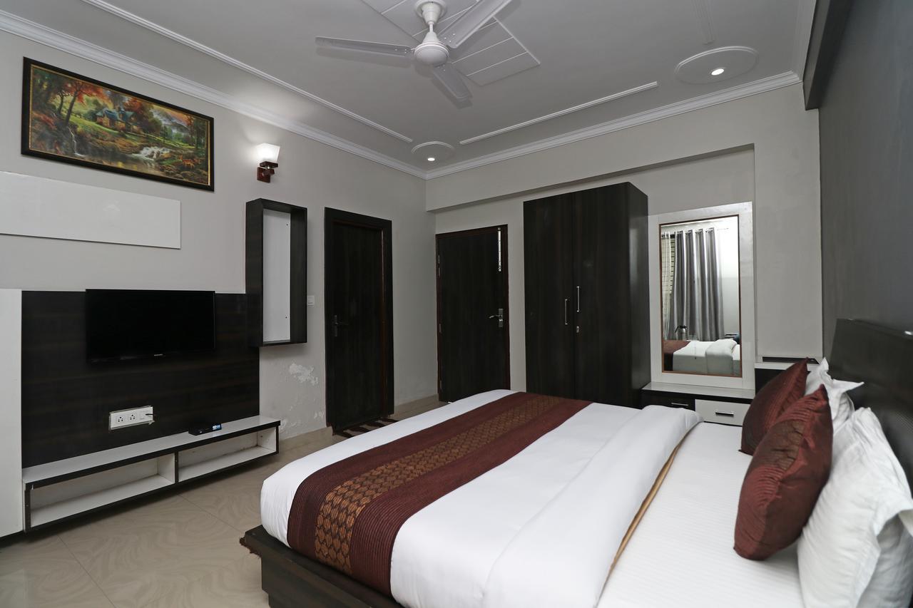 Oyo 11877 Royal Residency Hotel New Tehri Eksteriør billede