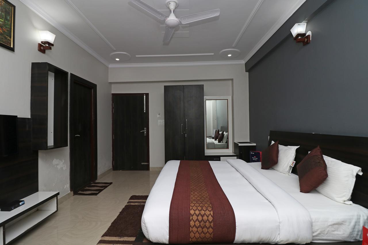 Oyo 11877 Royal Residency Hotel New Tehri Eksteriør billede