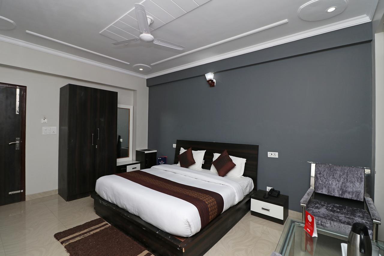 Oyo 11877 Royal Residency Hotel New Tehri Eksteriør billede